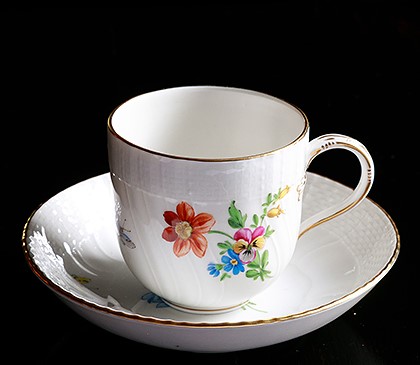 KPMベルリンカップ＆ソーサー | クレマチス